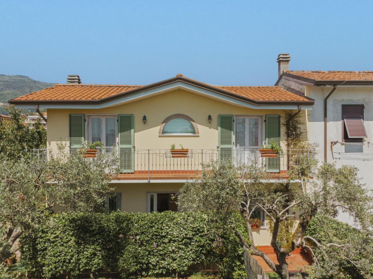 Holiday Home Giuliana By Interhome Massa Kültér fotó